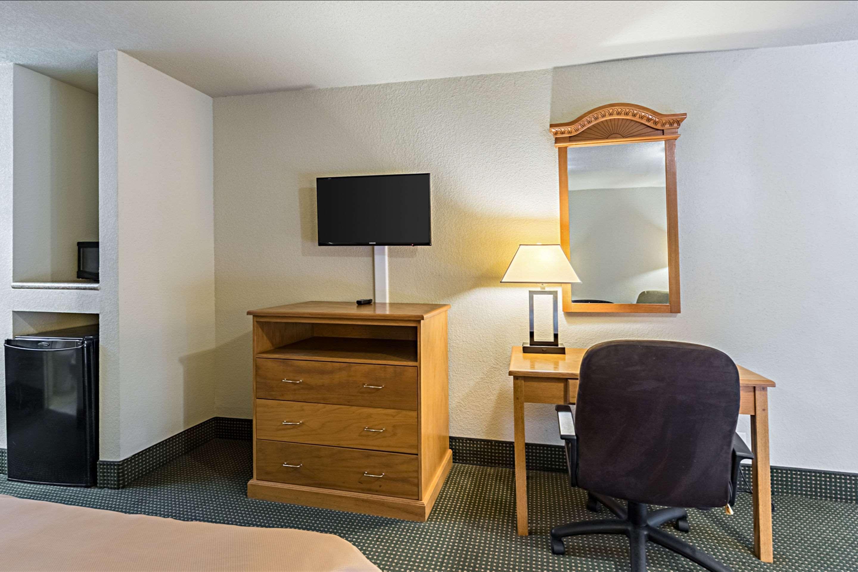 Econo Lodge Baytown Luaran gambar