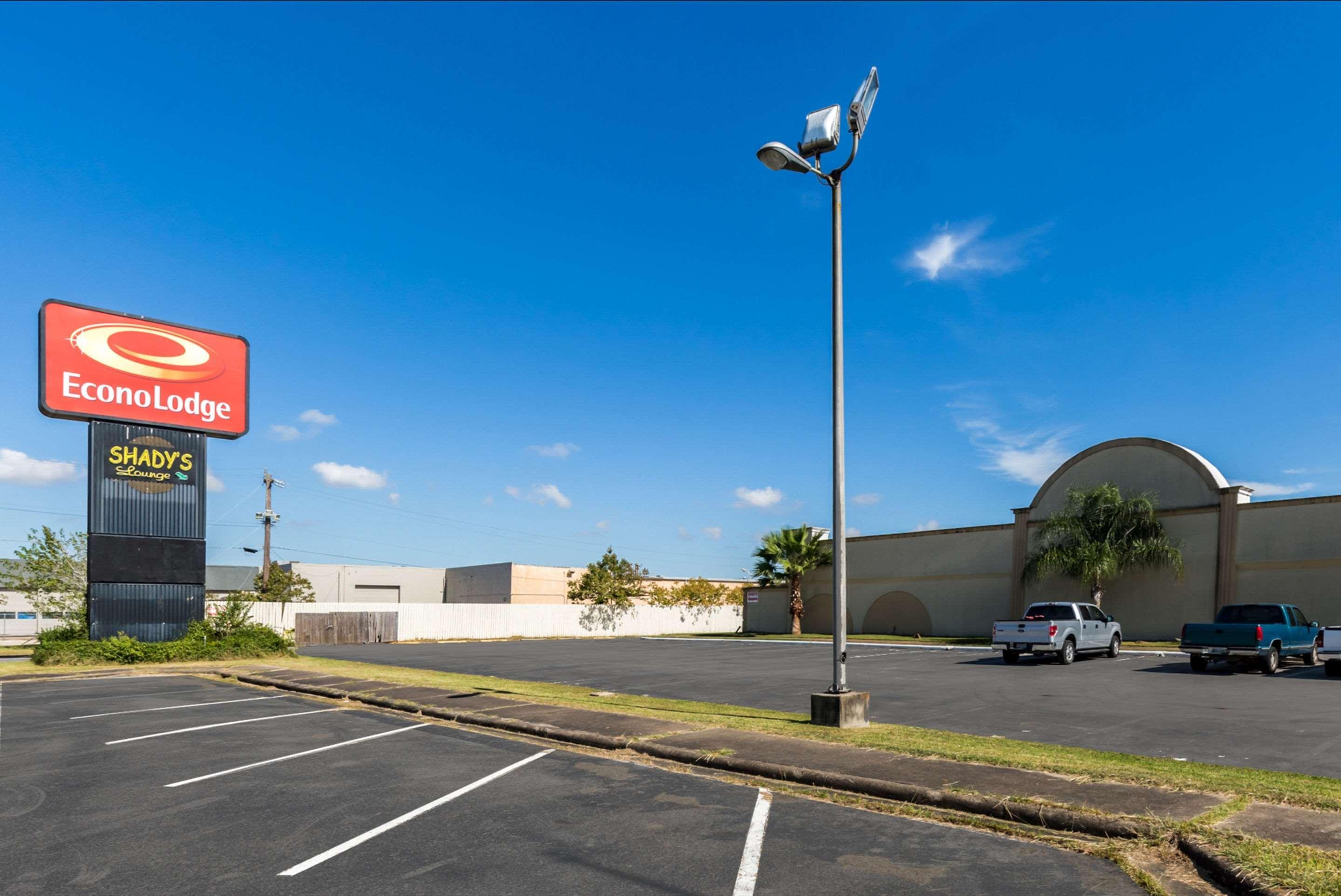 Econo Lodge Baytown Luaran gambar